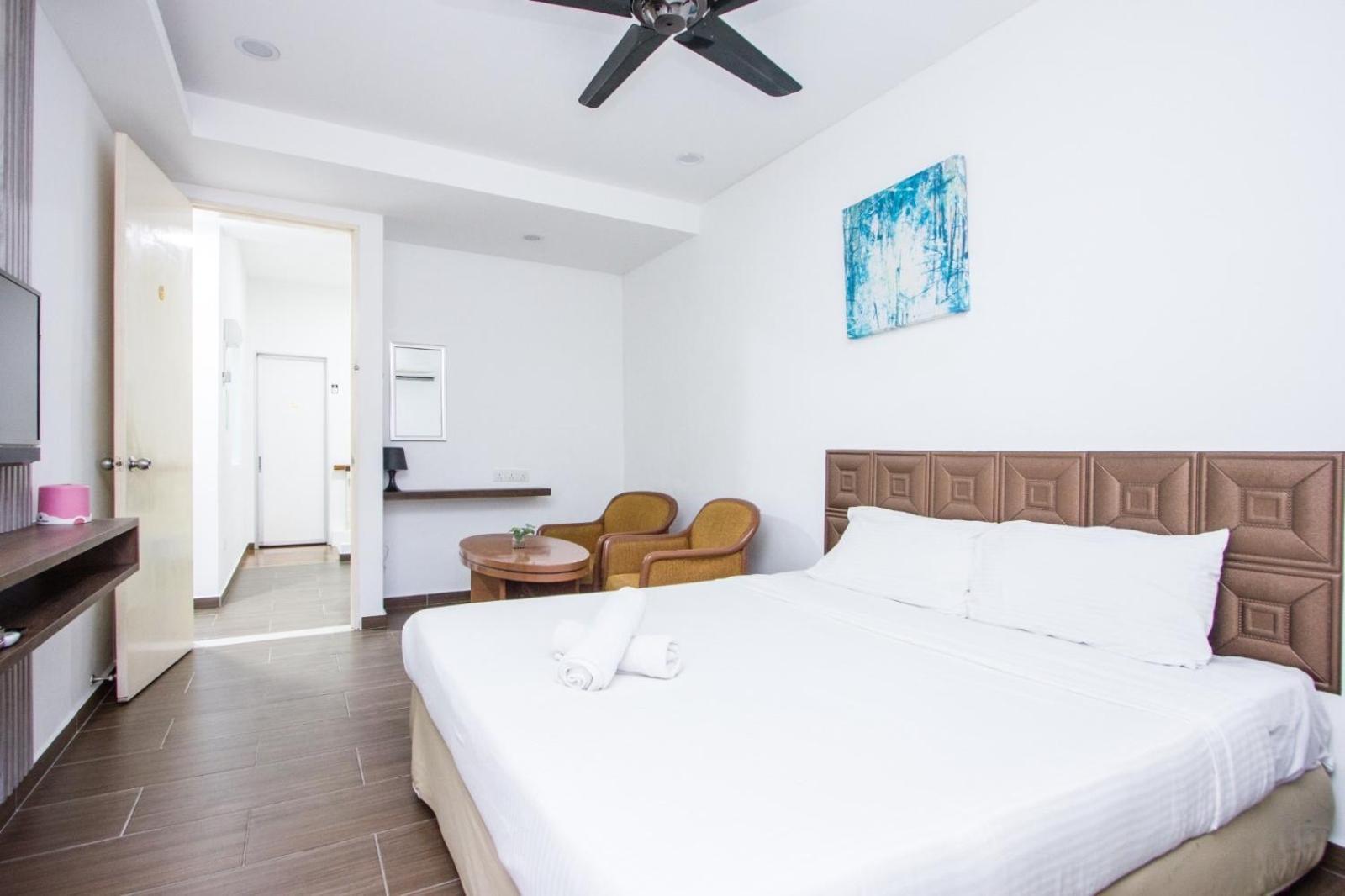 Nautilus Bay Home Inn George Town  Kültér fotó